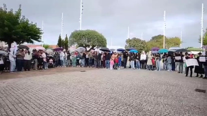 Concentración a favor de la educación pública en O Grove