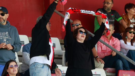 Las imágenes del partido que enfrentó al Arosa contra el Boiro