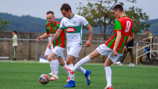 Xornada de fútbol inclusivo no campo de Berdón