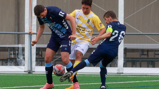 Xornada de fútbol inclusivo no campo de Berdón