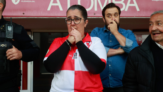 El Arosa SC celebra su ascenso a segunda RFEF