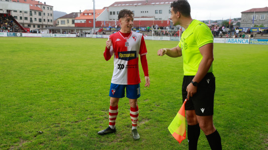 El Arosa SC celebra su ascenso a segunda RFEF