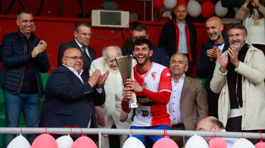 El Arosa SC celebra su ascenso a segunda RFEF