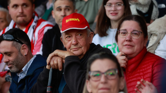 El Arosa SC celebra su ascenso a segunda RFEF