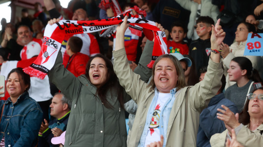 El Arosa SC celebra su ascenso a segunda RFEF
