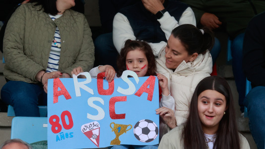 El Arosa SC celebra su ascenso a segunda RFEF