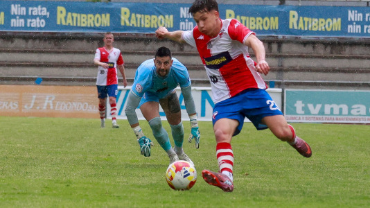 El Arosa SC celebra su ascenso a segunda RFEF