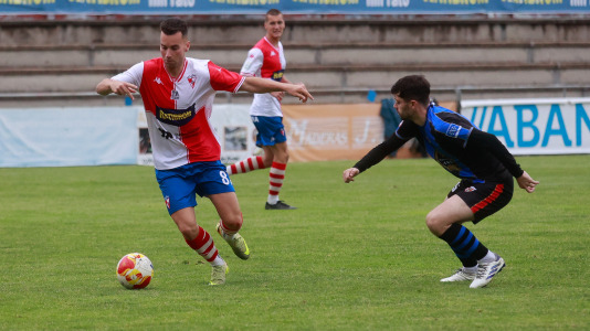 El Arosa SC celebra su ascenso a segunda RFEF