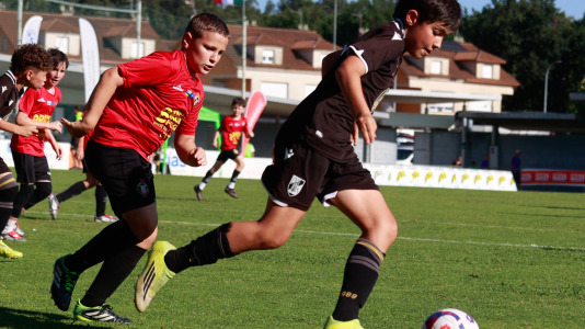 El torneo Benjamín abarrotó A Senra