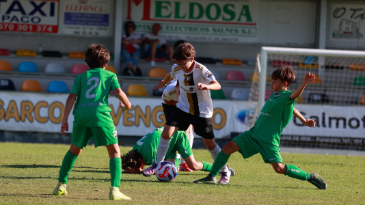 El torneo Benjamín abarrotó A Senra