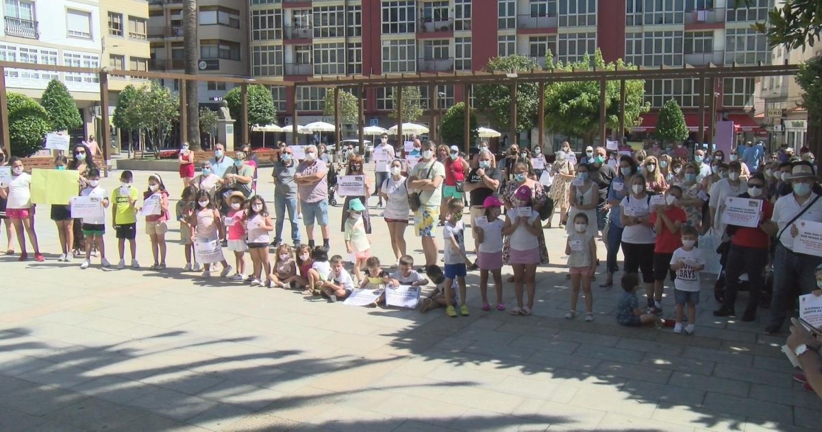La recogida de firmas de la ANPA del colegio de Palmeira suma nuevos ...